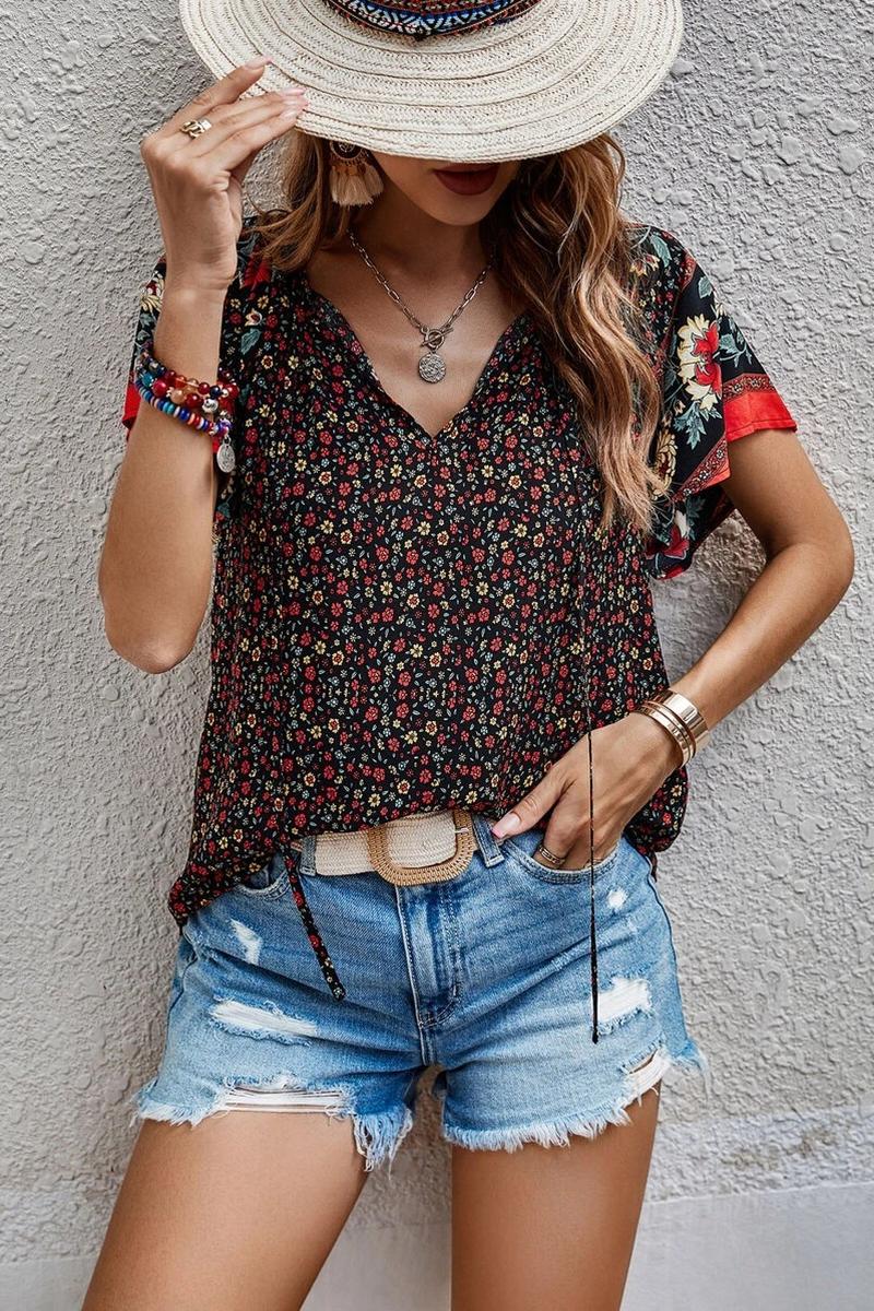 TBG Bohemian Floral V-Neck Blouse